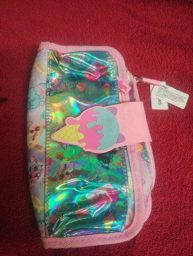 Smiggles pencil case - pencil,